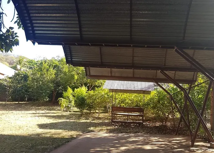 Cabinas En Playas Del Coco Sardinal (Guanacaste)