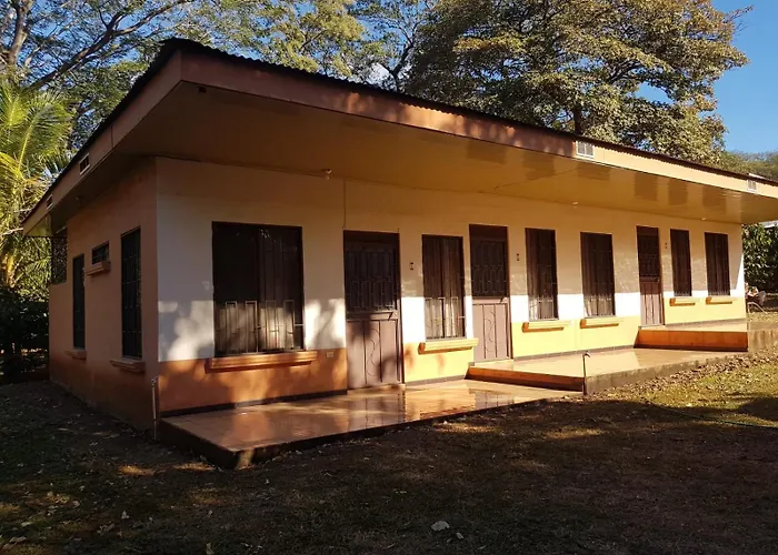 Ferienhaus Cabinas En Playas Del Coco Sardinal (Guanacaste)